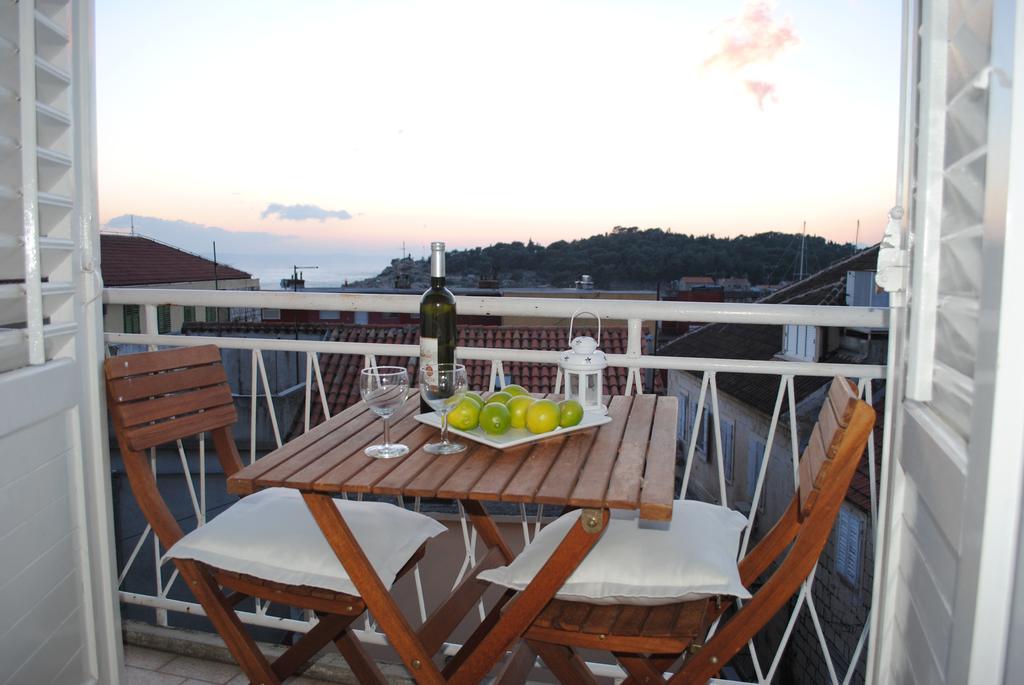 Optimist Apartment *