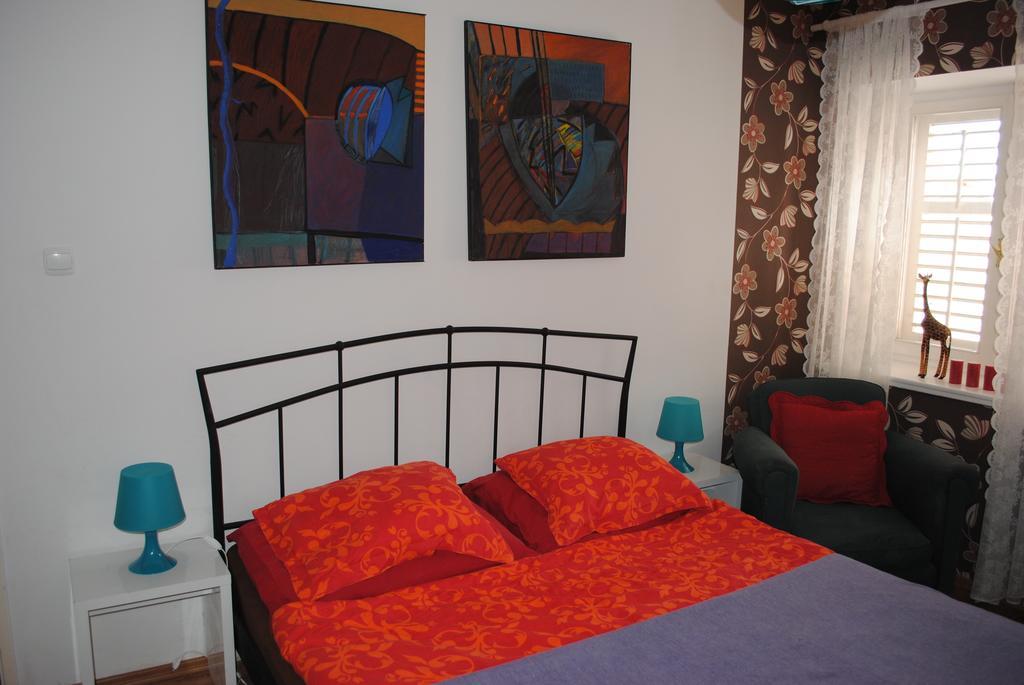 Optimist Apartment Makarska