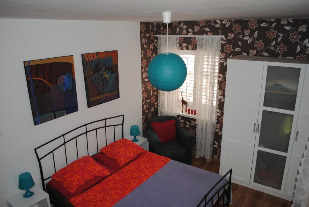 Optimist Apartment Makarska