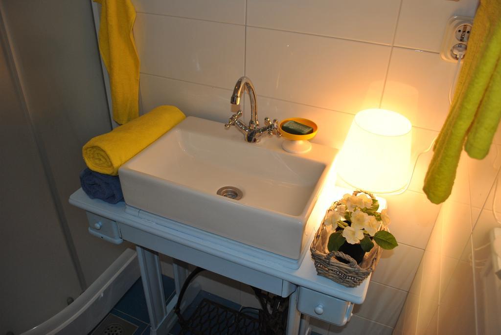 Optimist Apartment